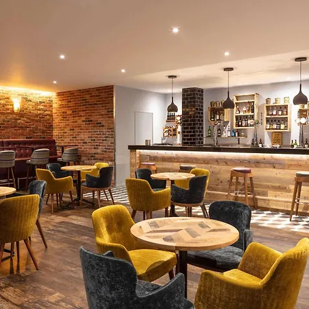 Novotel Newcastle Airport-2